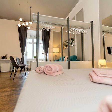 Central Premium Suites Тимишоара Екстериор снимка