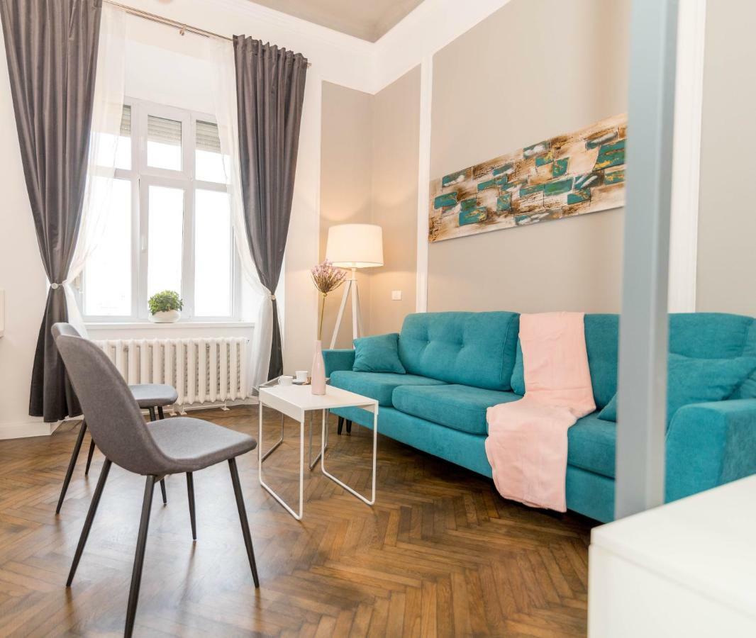 Central Premium Suites Тимишоара Екстериор снимка