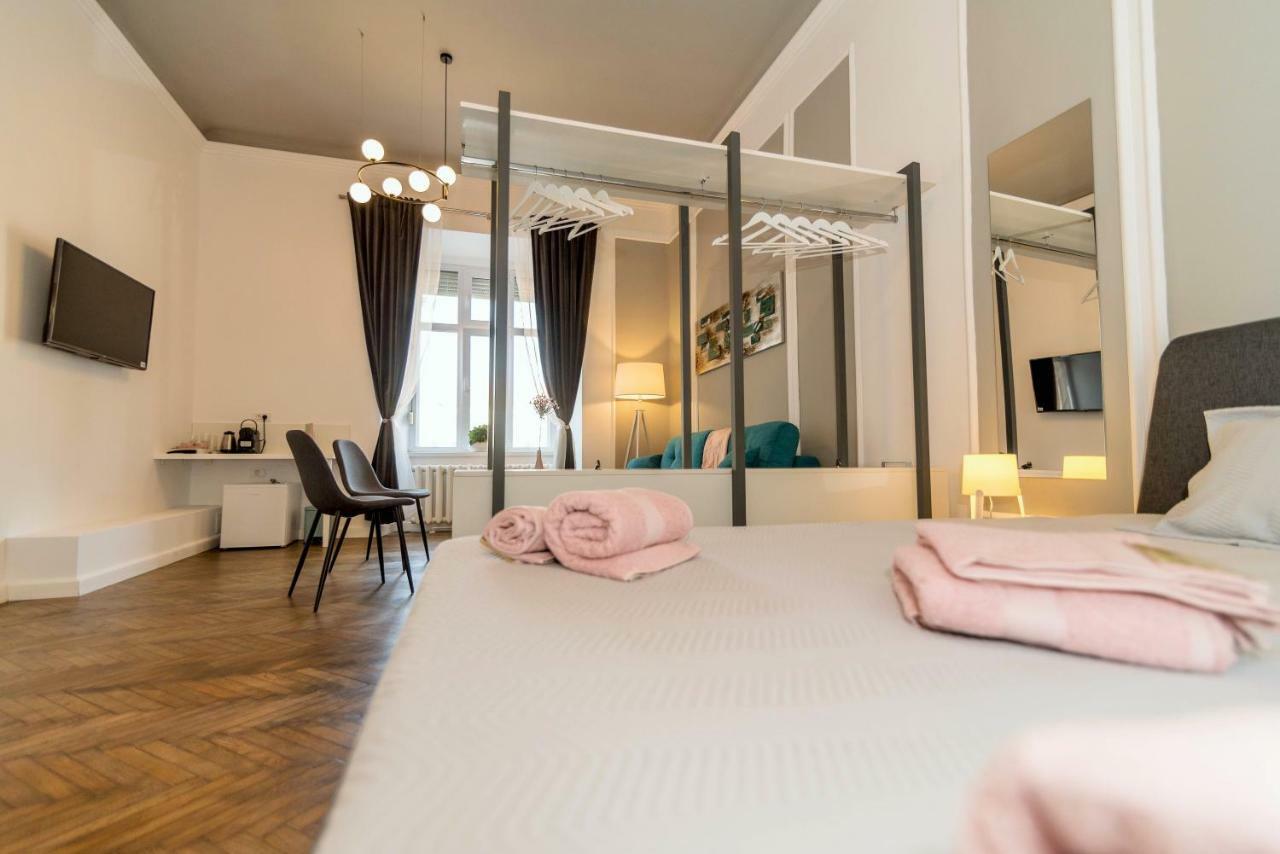 Central Premium Suites Тимишоара Екстериор снимка
